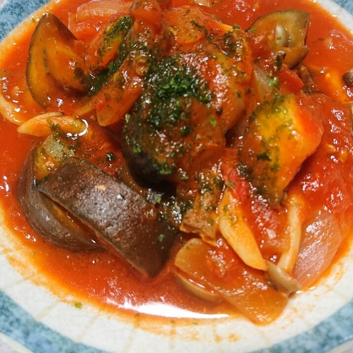 鯖缶とトマト缶とズッキーニとなすのトマト煮 レシピ 作り方 By あやめぇ 楽天レシピ 鯖缶とトマト缶とズッキーニとなすのトマト煮 レシピ 作り方 By あやめぇ 楽天レシピ